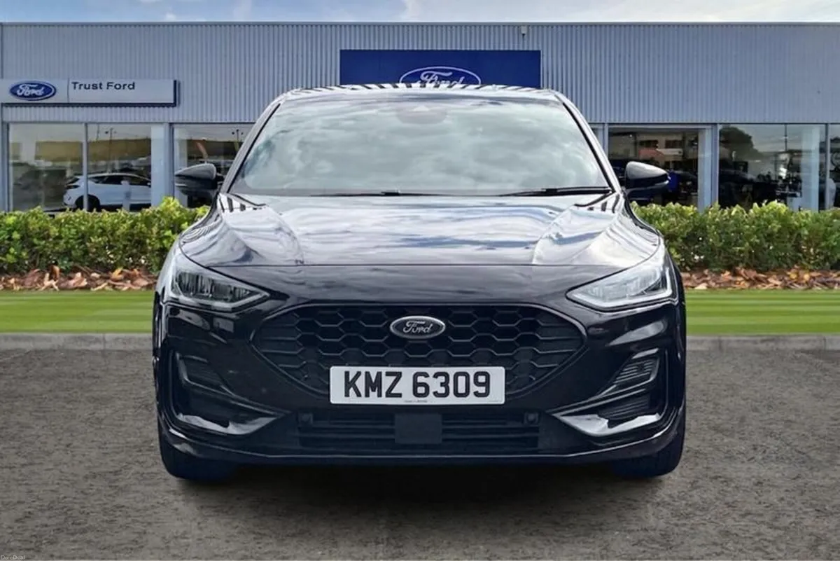 Ford Focus 1.0 EcoBoost Hybrid mHEV ST-Line 5dr - - Image 6