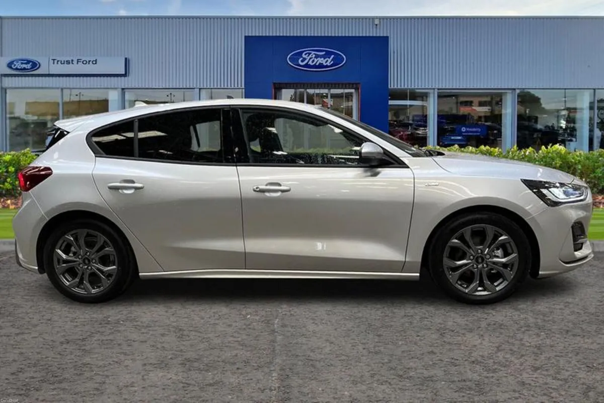 Ford Focus ST-Line - Image 3