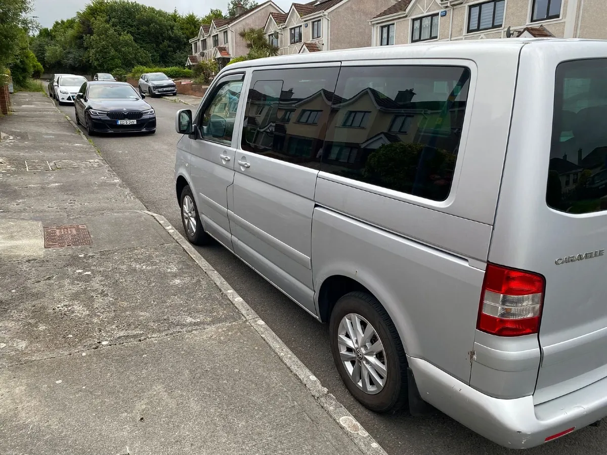 Volkswagen Caravelle 2006 - Image 4