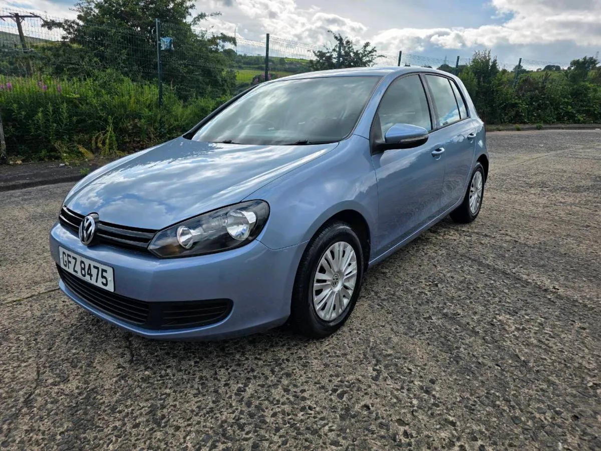 Car - Image 2