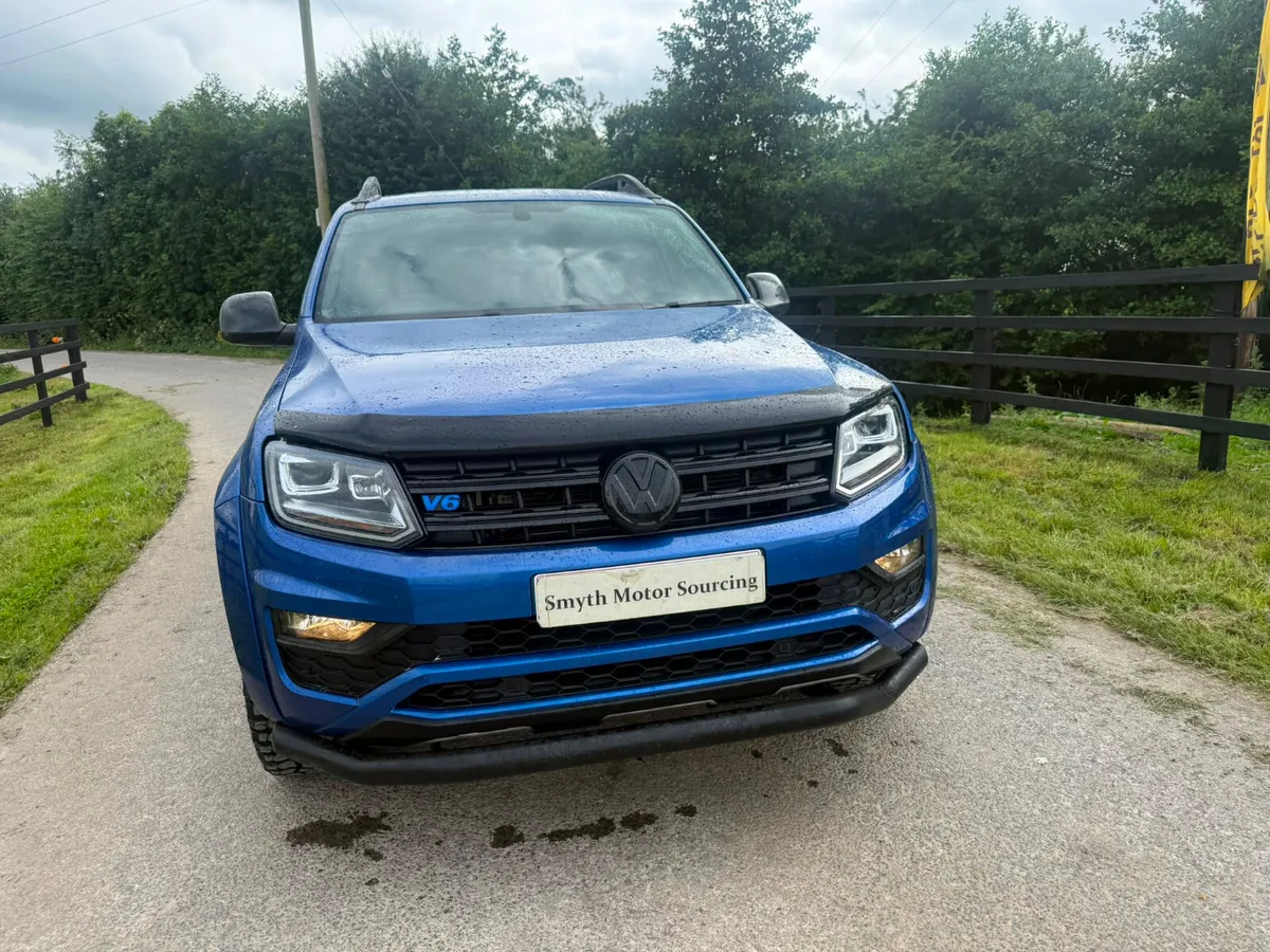 202 Vw  Amarok AVENTURA Black Ed***** - Image 4