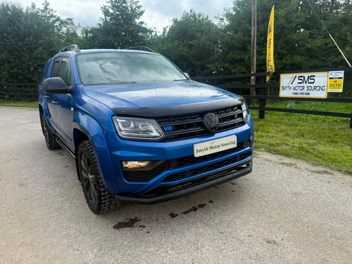 202 Vw  Amarok AVENTURA Black Ed***** - Image 3
