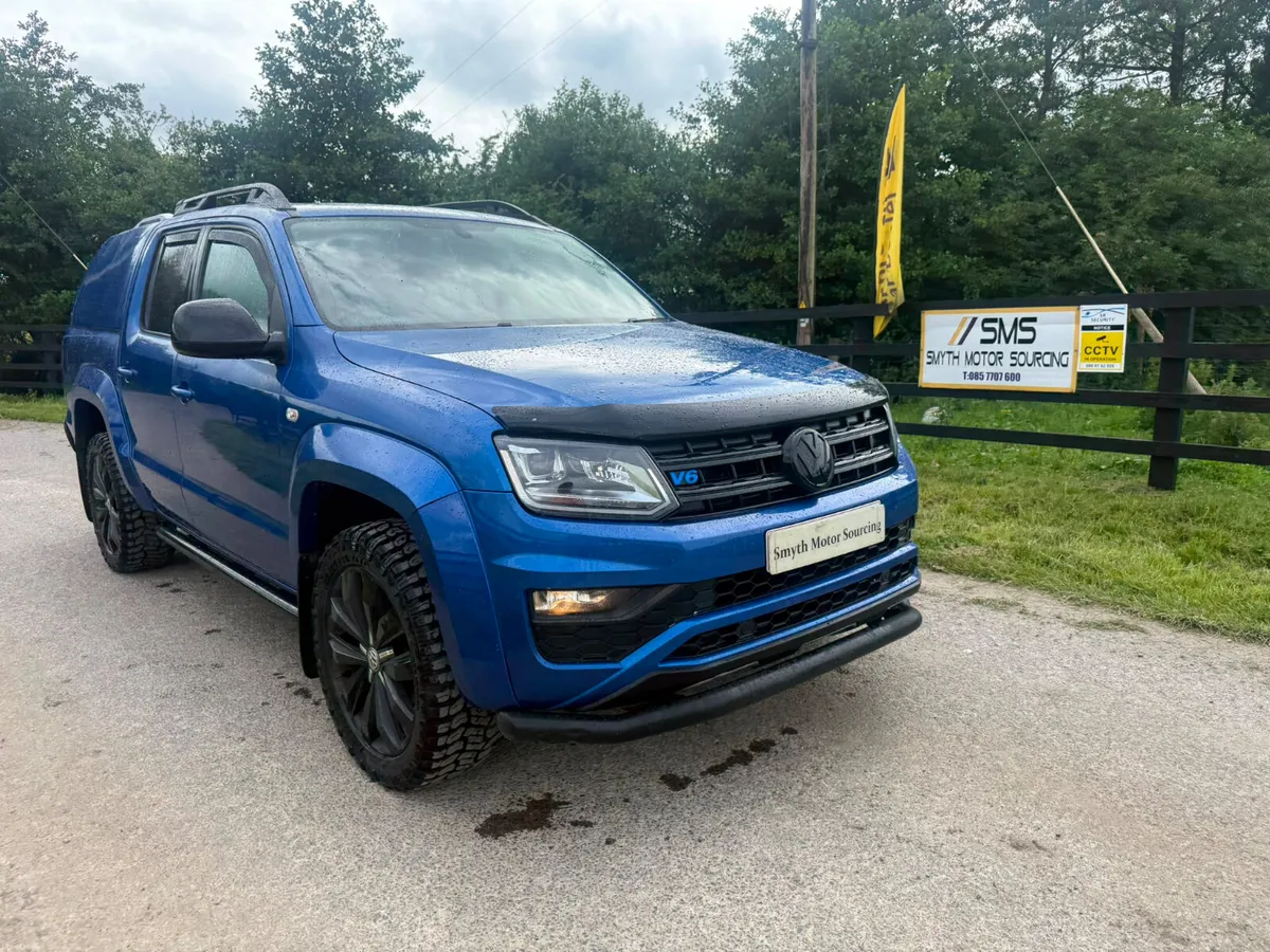 202 Vw  Amarok AVENTURA Black Ed***** - Image 2