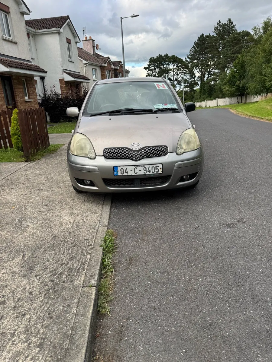 Toyota yarris - Image 2