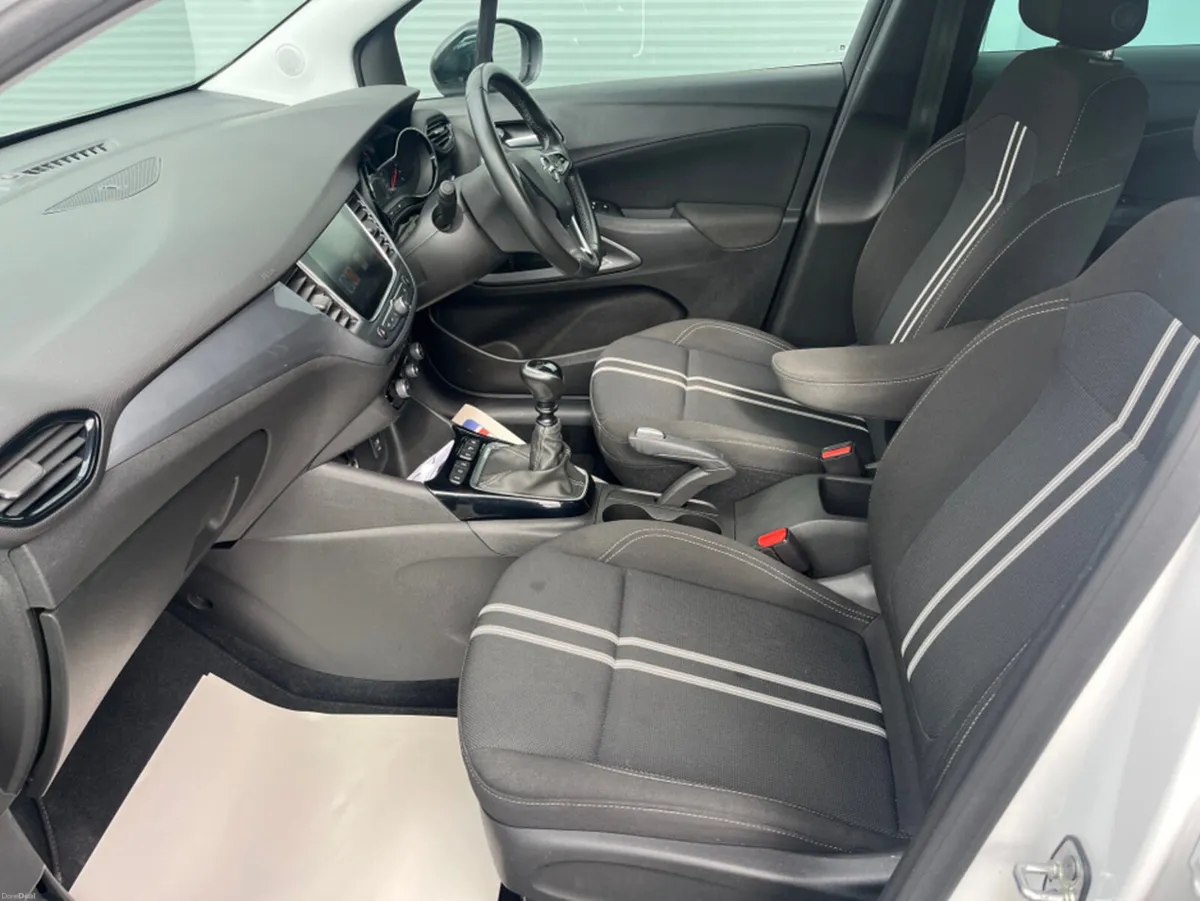 Opel Crossland SRI 1.5 110PS-DIesel * 1 Owner * - Image 5