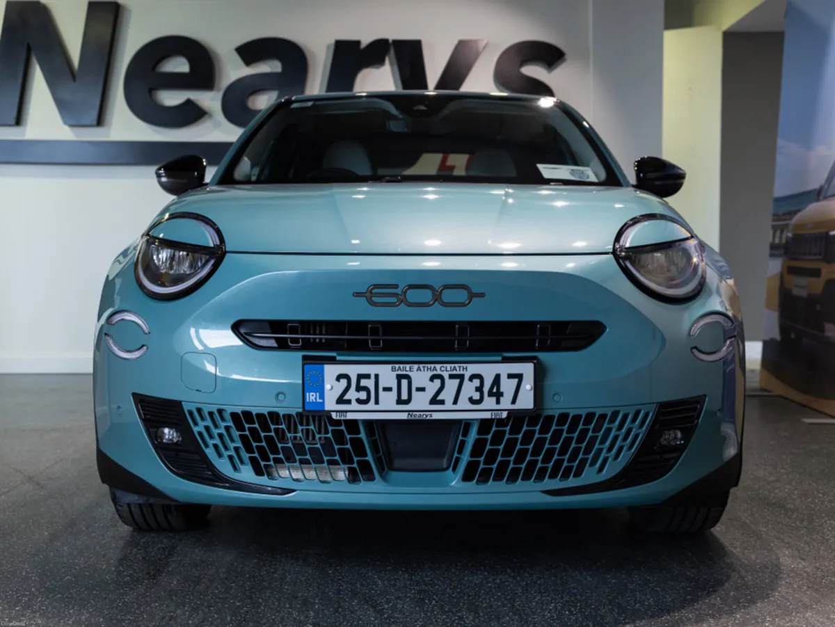 Fiat 600 LA PRIMA 1.2 100HP MHEV - Image 2