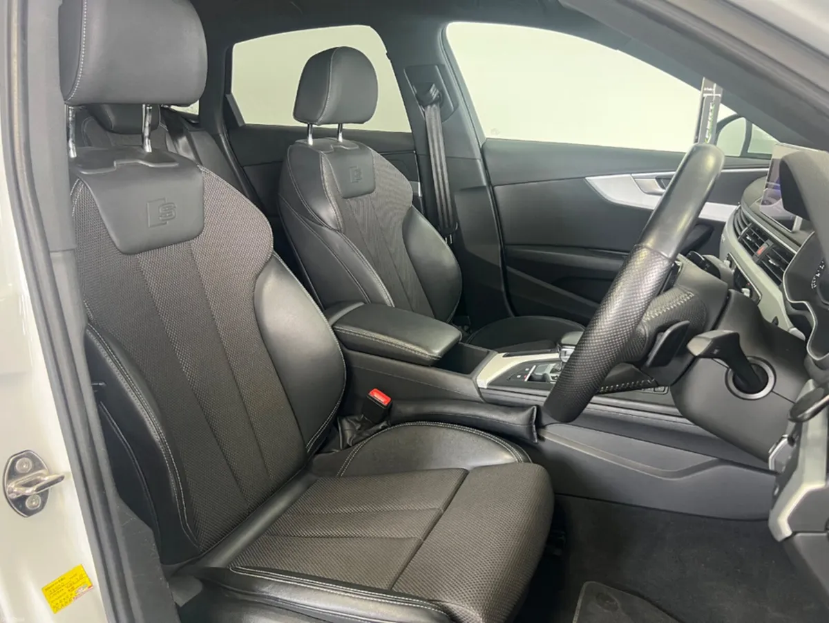 Audi A4 2.0 DBA 8WCYRF 4DR AUTO - Image 5
