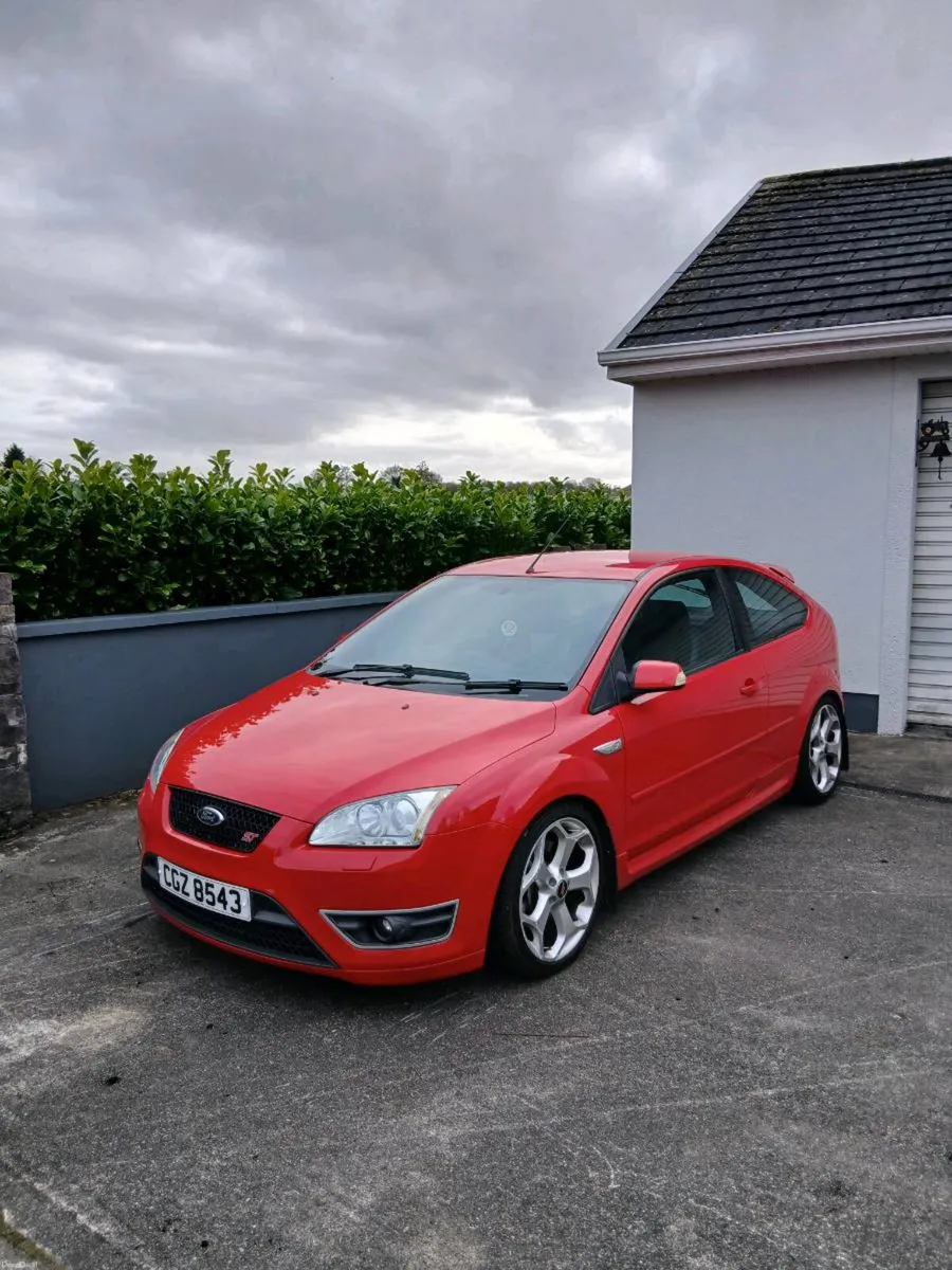 Ford focus St - Image 2