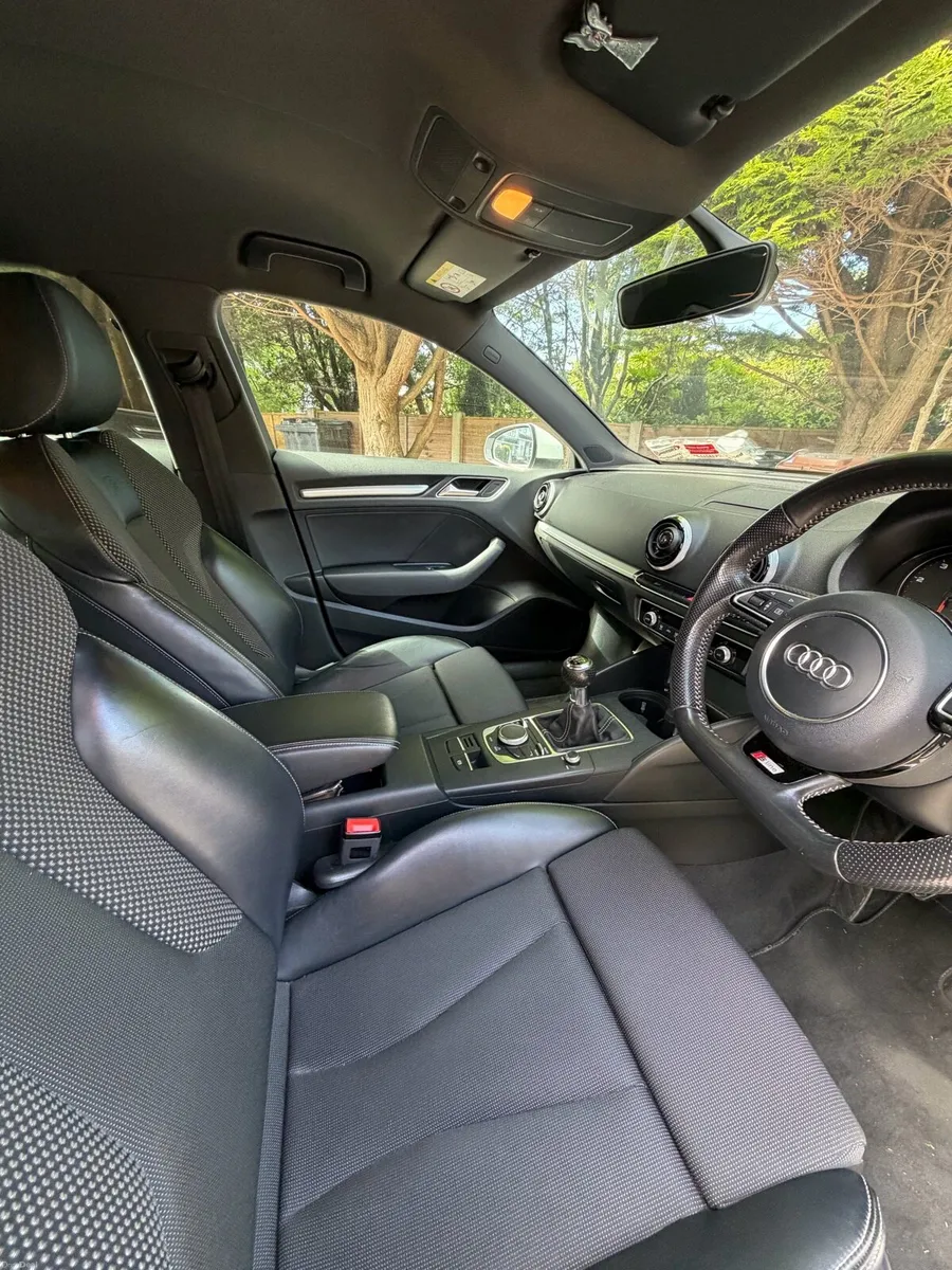 AUDI A3 1.6 TDI S LINE NAV 5DR 2016 - Image 4