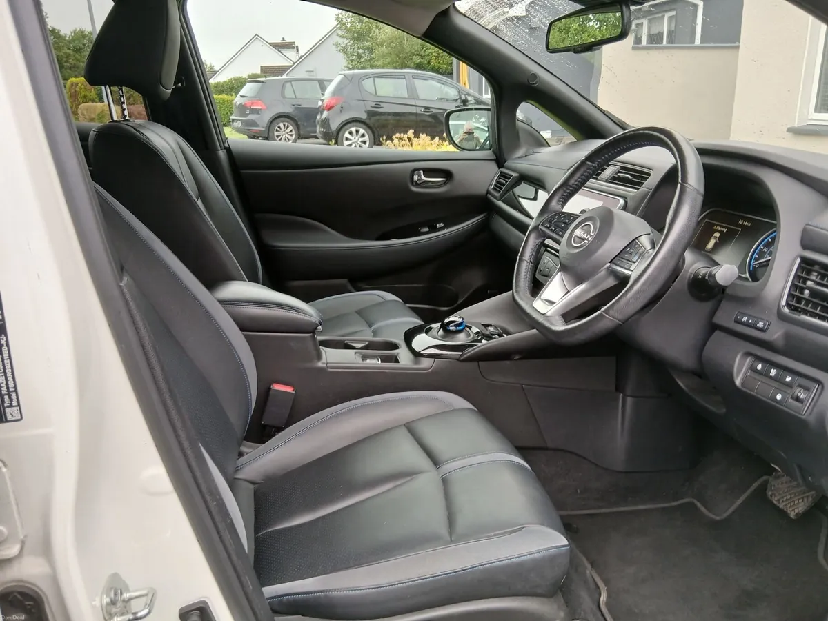 2022 NISSAN LEAF  64 kWH BATTERY - Image 1
