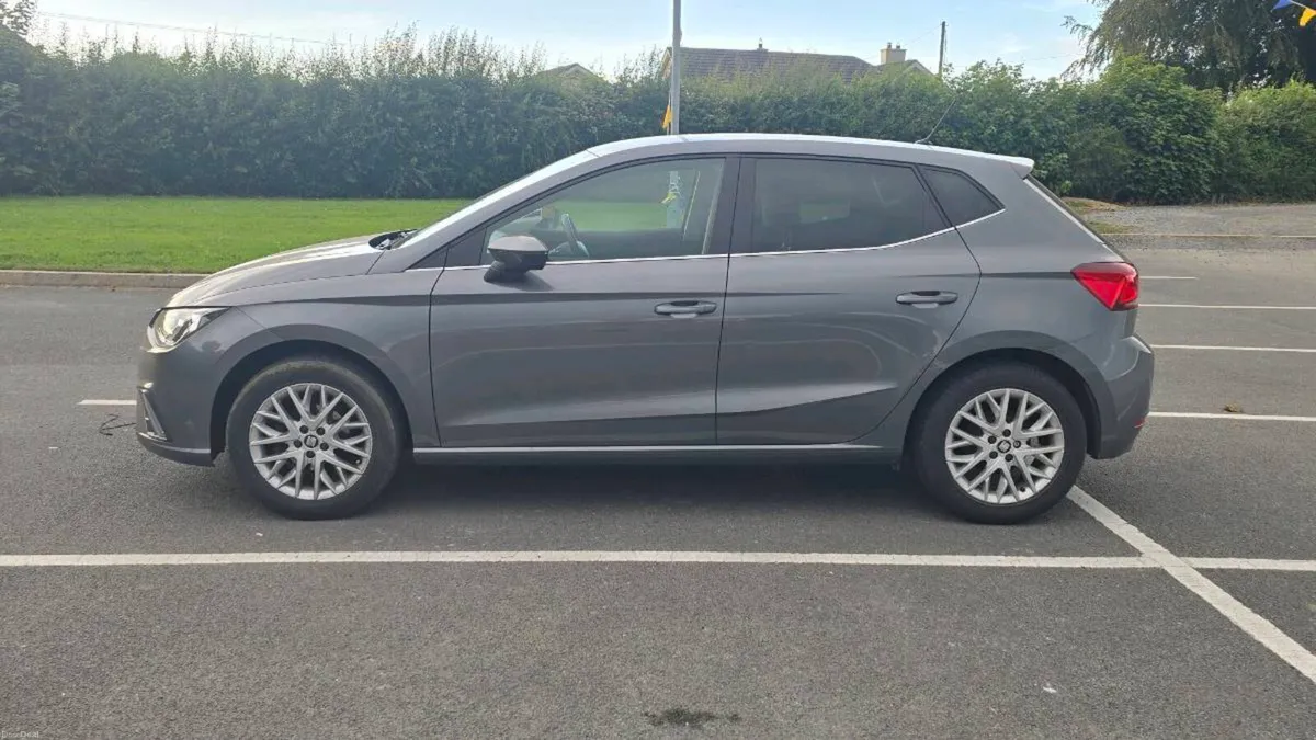 Seat Ibiza 1.0 Manual - Image 2