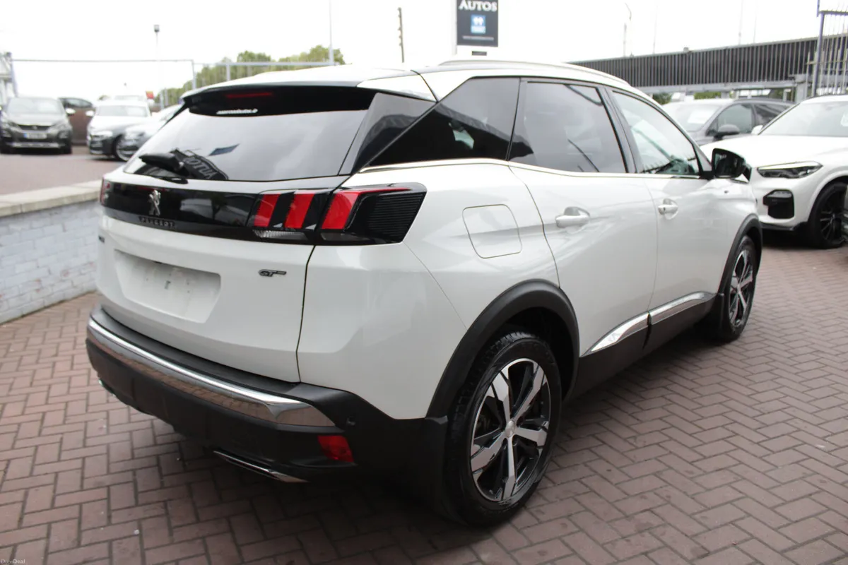 2018 PEUGEOTE 3008 - Image 4