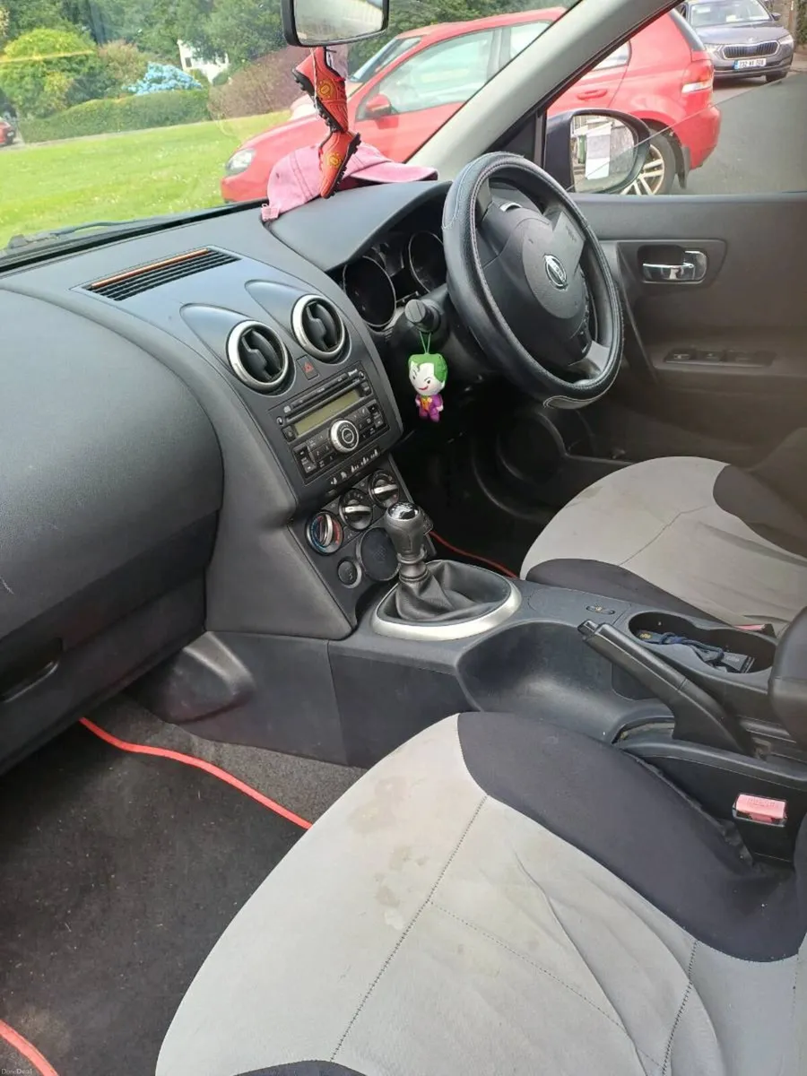 Car - Image 6