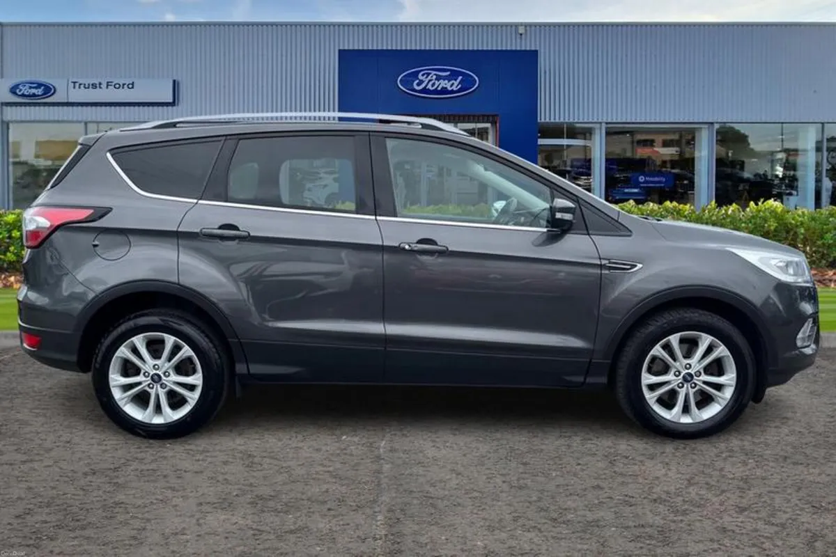 Ford Kuga Titanium - Image 3