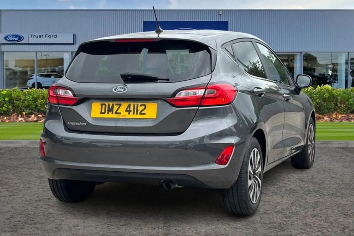 Ford Fiesta Titanium - Image 4