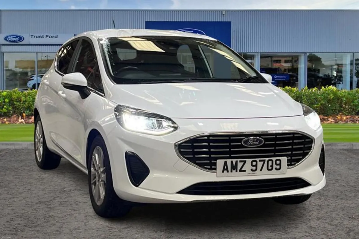 Ford Fiesta Titanium - Image 1