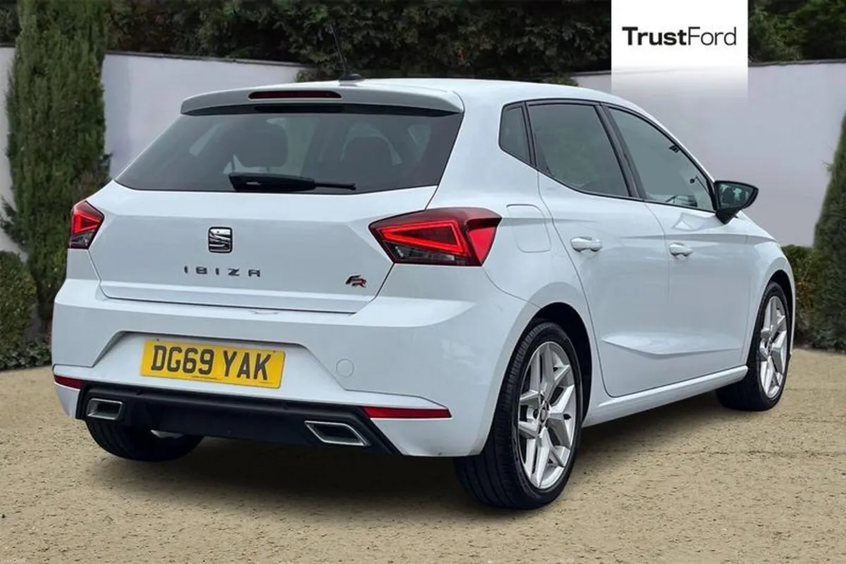 SEAT Ibiza FR - Image 4