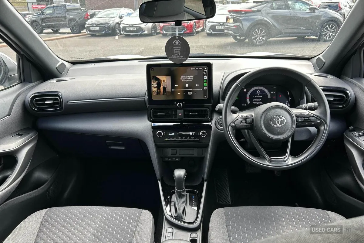 Toyota Yaris Cross 1.5 VVT-h Design E-CVT Euro 6 ( - Image 5