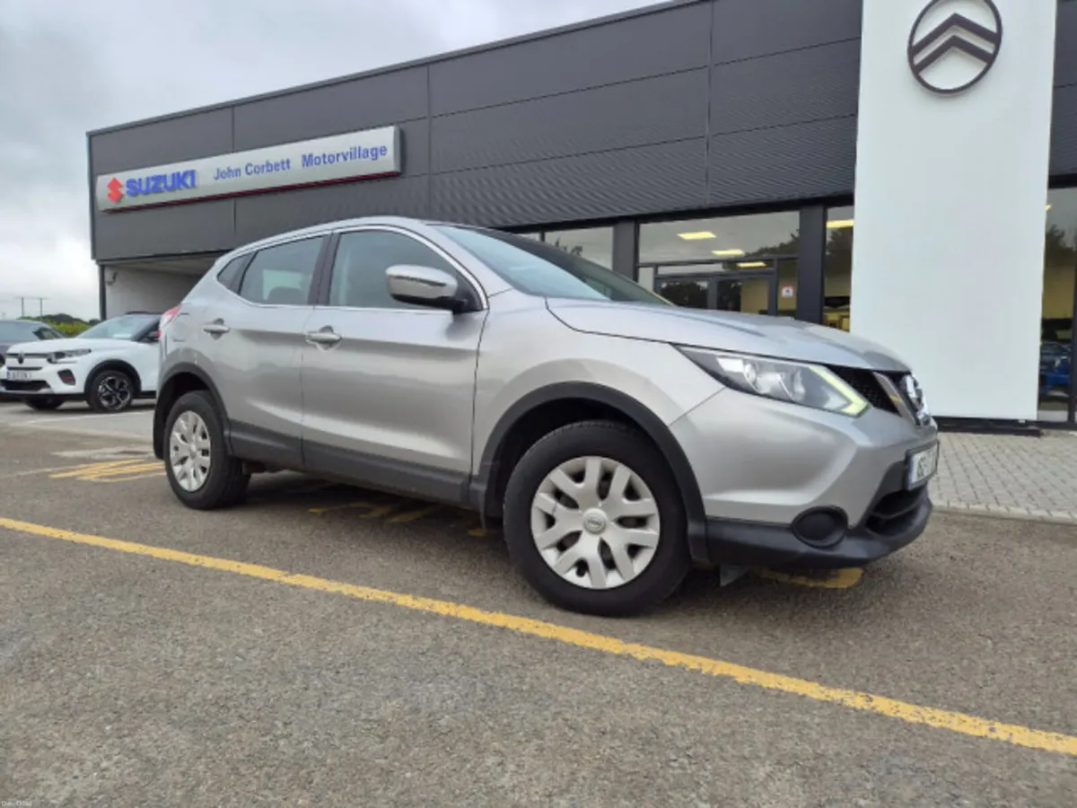 Nissan Qashqai 1.6 DSL XE 4X4 E6 4DR - Image 2