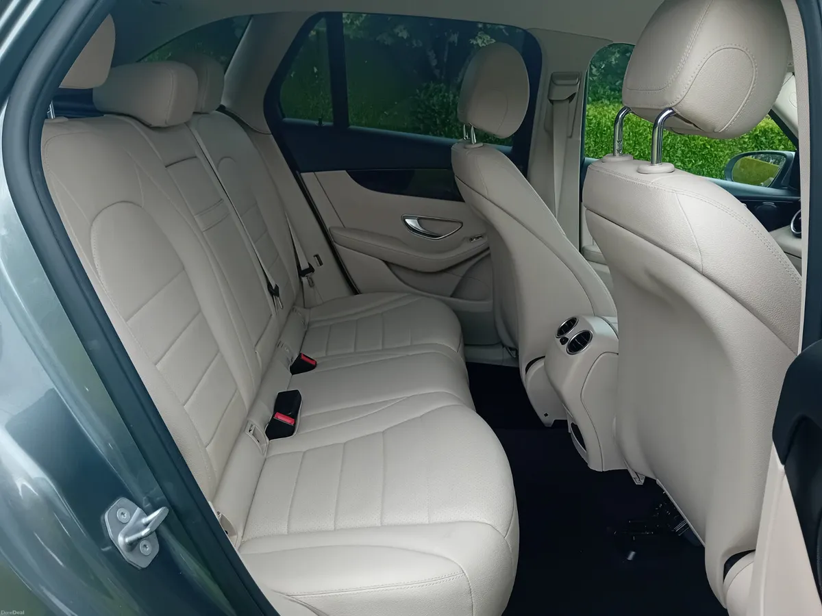 Mercedes-Benz GLC 2018 - Image 5
