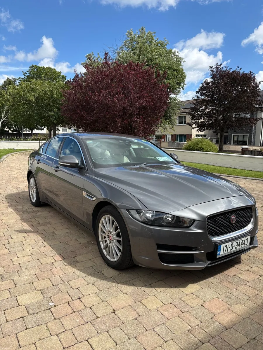 Jaguar XE 2017 - Image 1