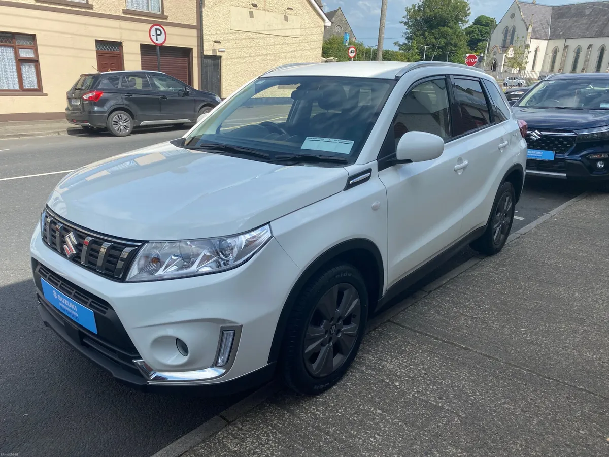 Suzuki Vitara 1.4 SZ-T Automatic - Image 2