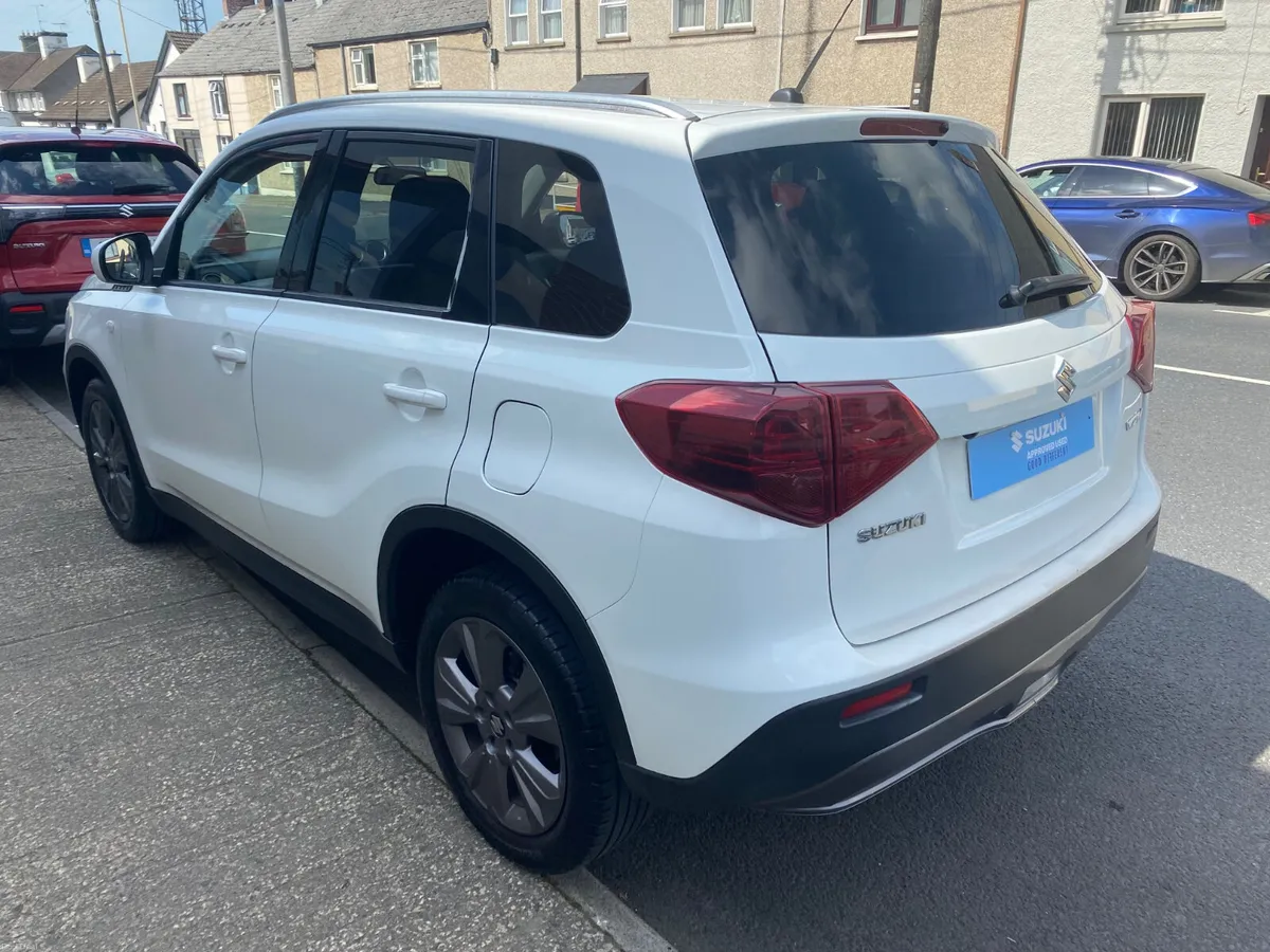 Suzuki Vitara 1.4 SZ-T Automatic - Image 3