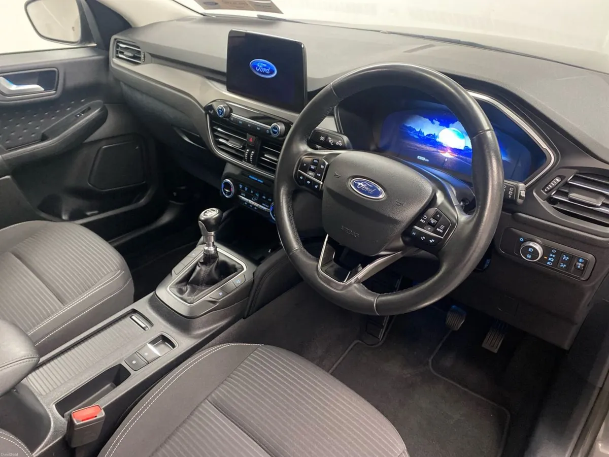 Ford Kuga 1.5 EcoBlue 120PS Titanium - Image 6