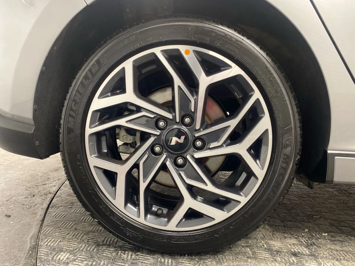 Hyundai i30 Petrol N Line - Image 5