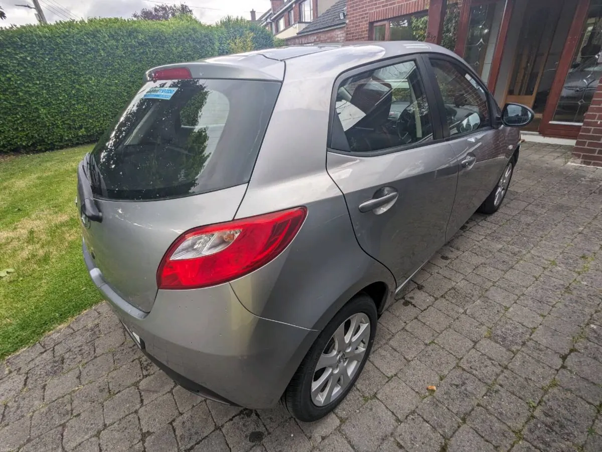 Mazda2 - Image 4