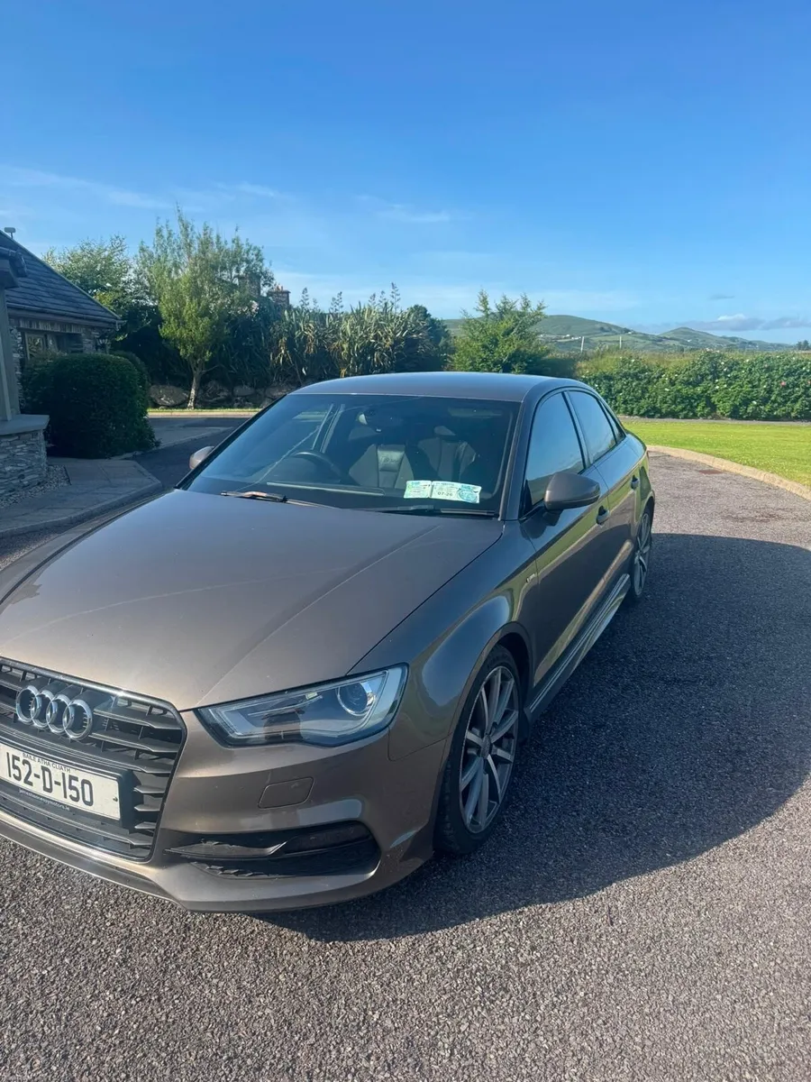 Audi A3Saloon S line - Image 4