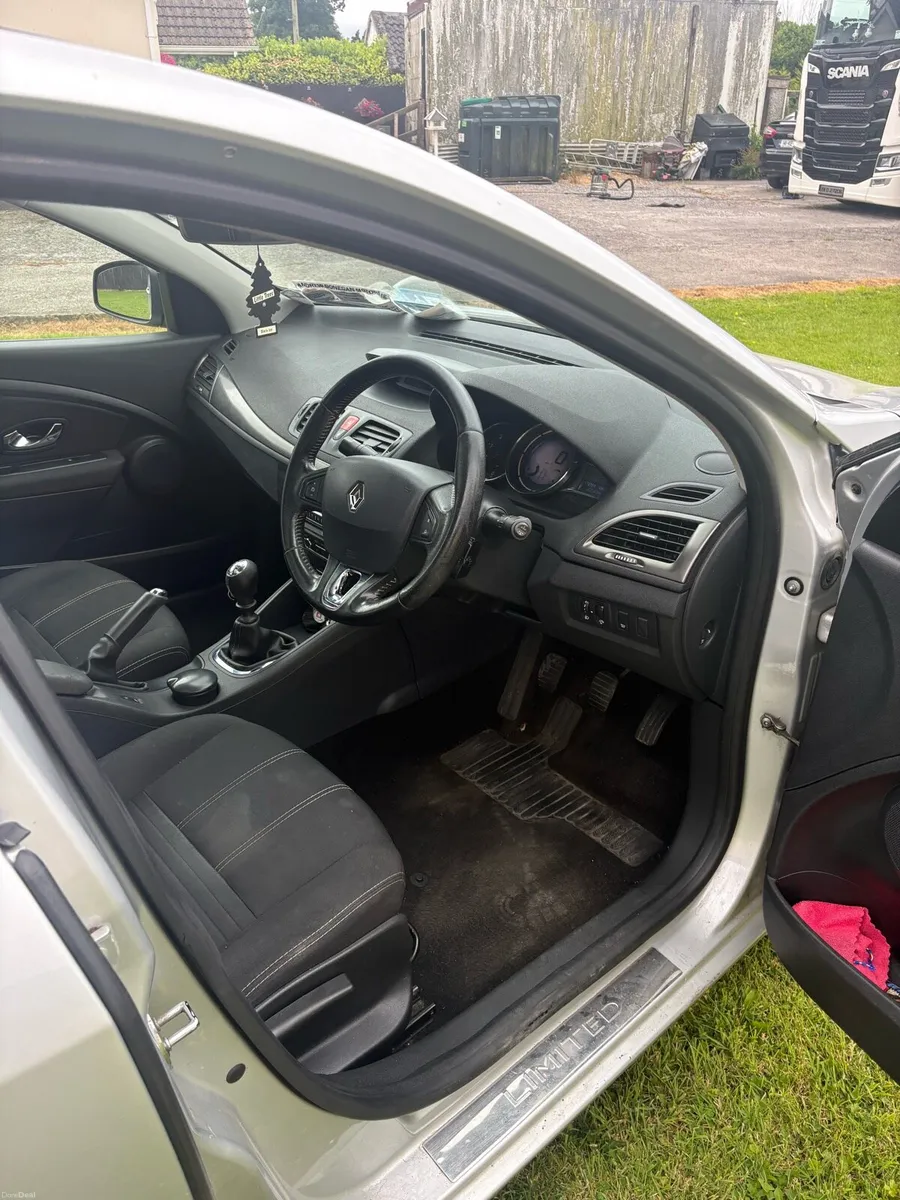 Renault Fluence - Image 5