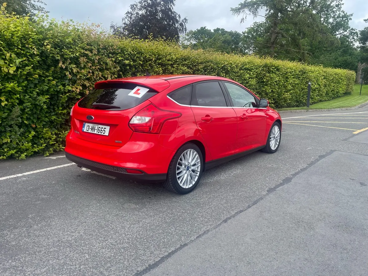 Ford Focus. Low mileage. - Image 3