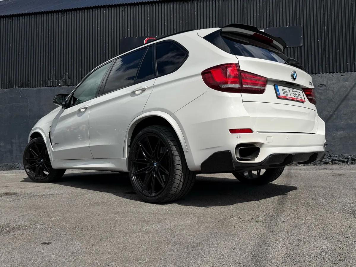BMW X5 40D Msport Xdrive 7 seater - Image 2