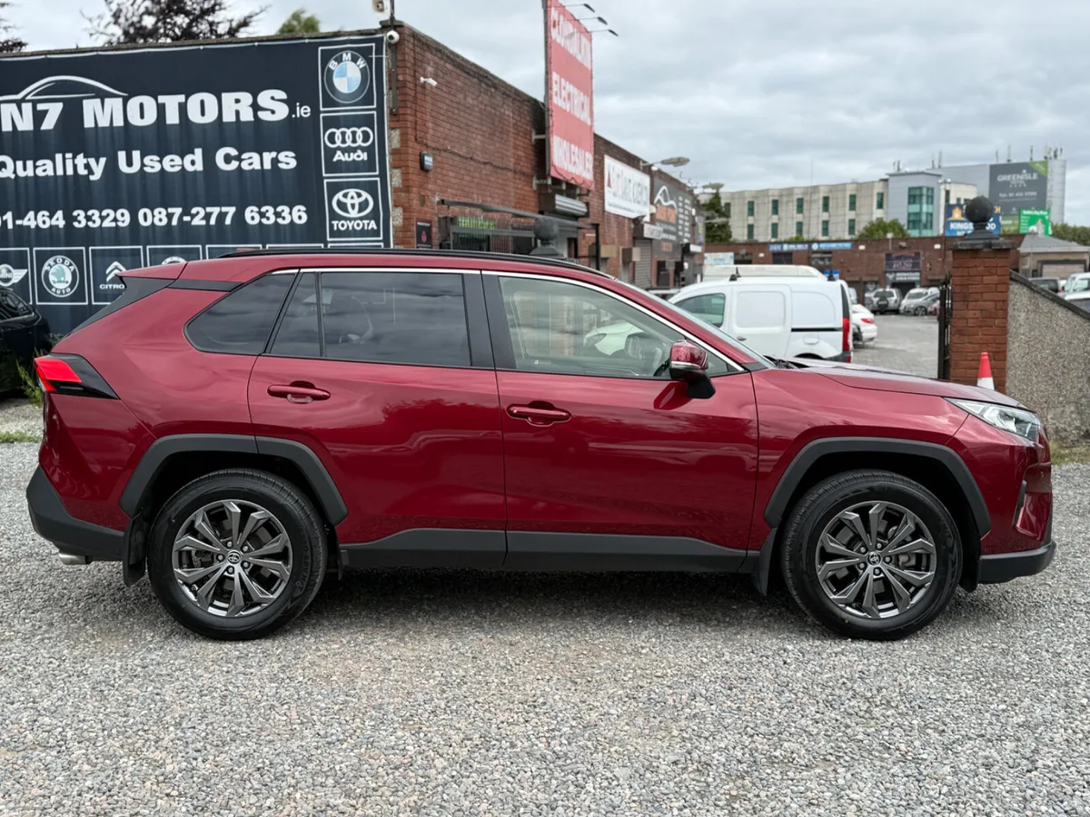 2024 Toyota Rav4 2.5 HYBRID SOL AUTO - Image 2