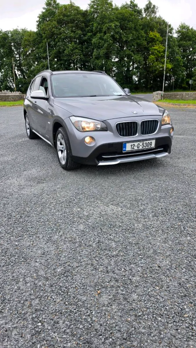 Bmw x1 318D - Image 2