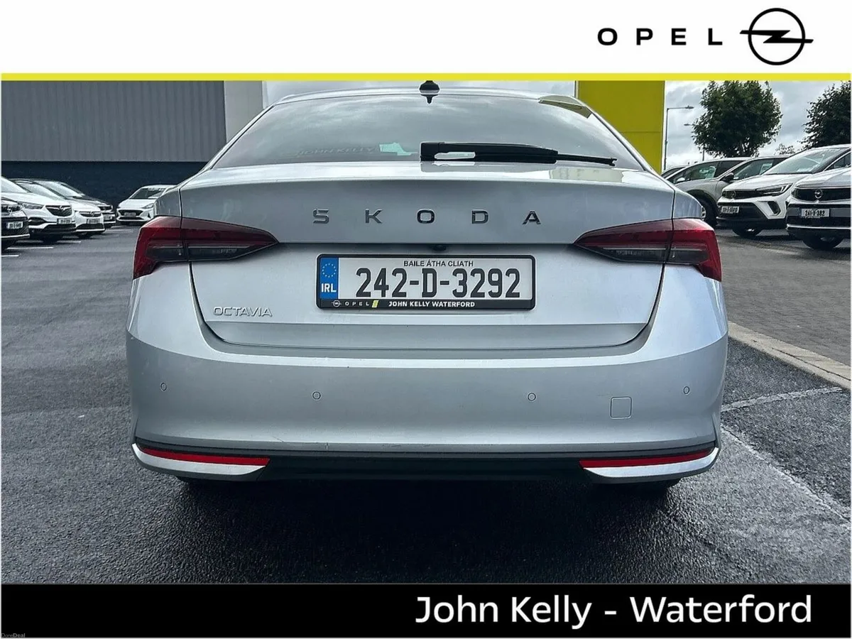 Skoda Octavia Selection 1.5TSI 115HP - Image 5
