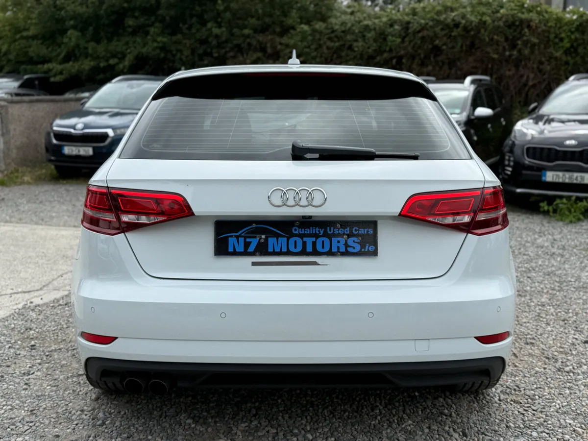 2017 Audi A3 1.4  AUTO - Image 4