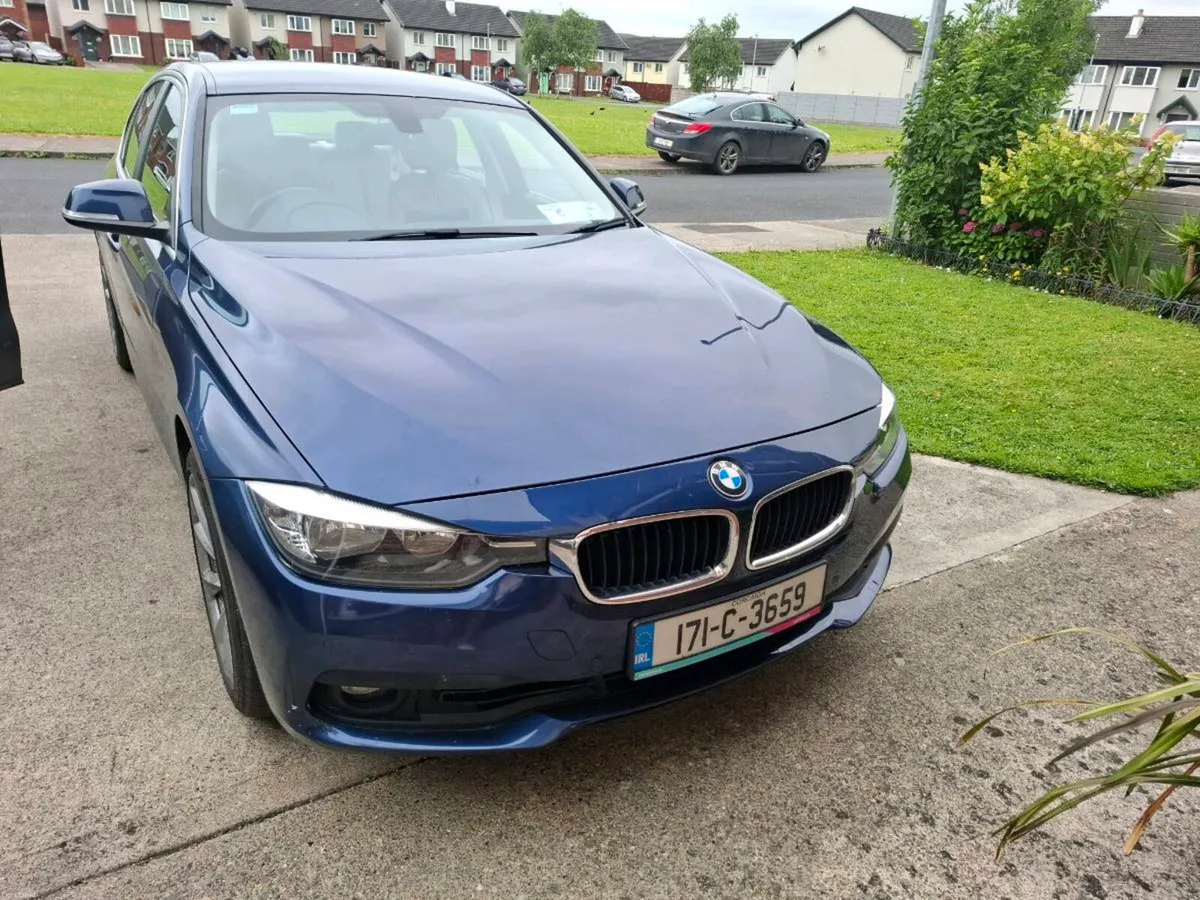Car - Image 1