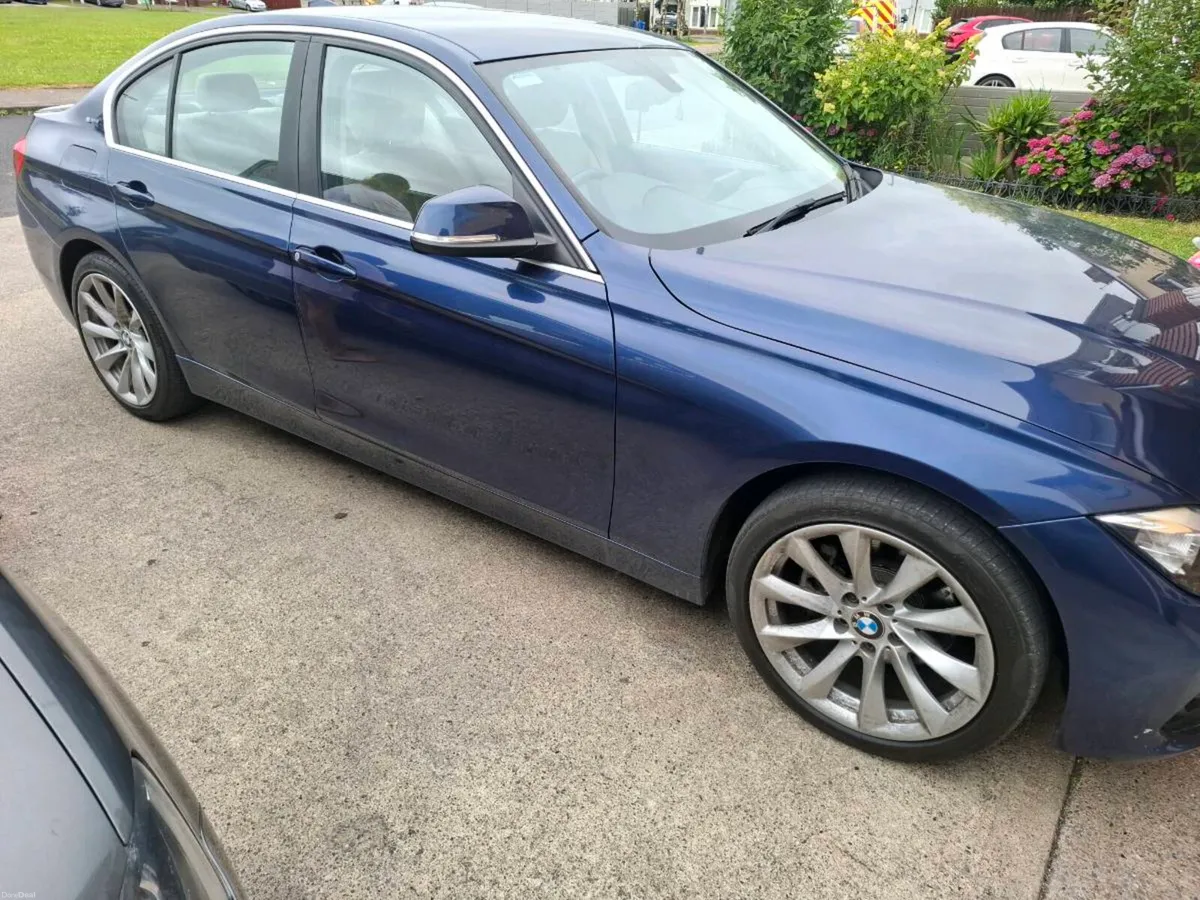 Car - Image 2