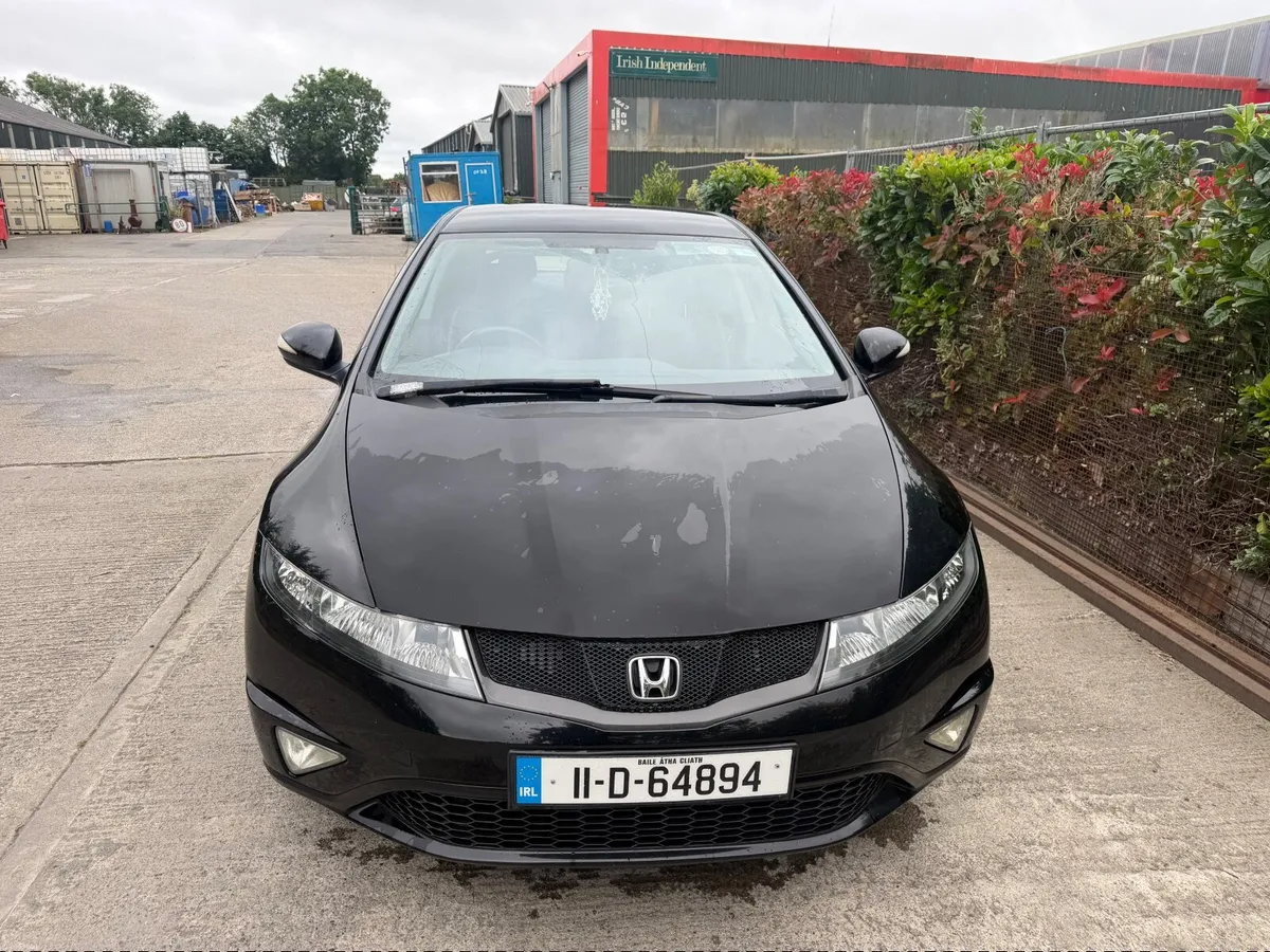 Honda Civic 2011 Manual 1.3 petrol - Image 1