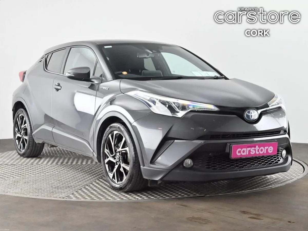Toyota C-HR 1.8 HYBRID SPORT - Image 1