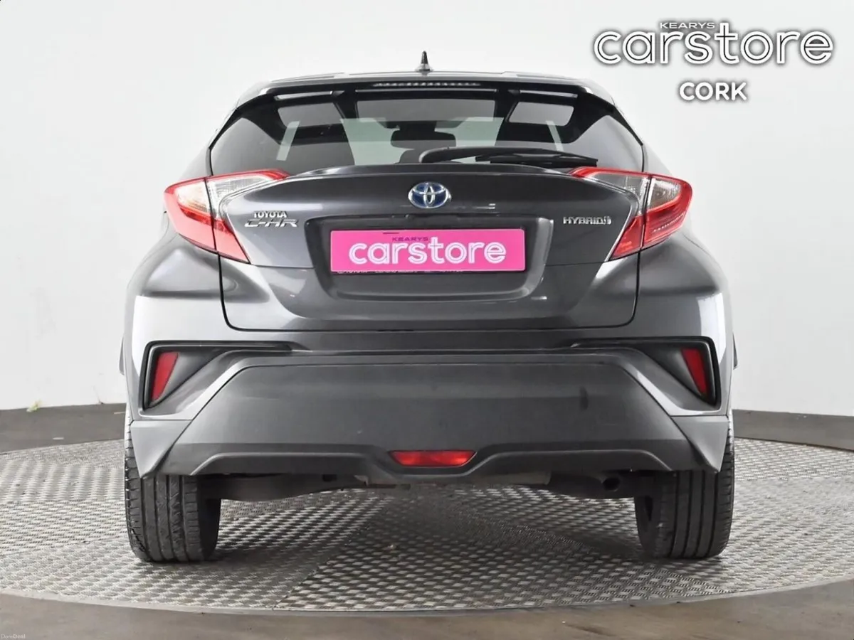 Toyota C-HR 1.8 HYBRID SPORT - Image 4