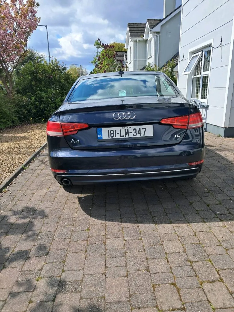 Audi a4 2018 - Image 6