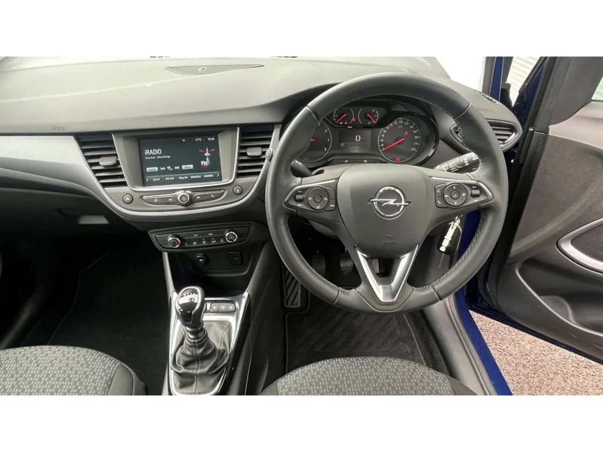 Opel Crossland SC-1.2 110PS - 6 Speed - Petrol * L - Image 5