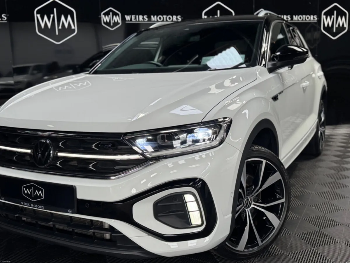 Volkswagen T-Roc R-LINE//AUTOMATIC//ONLY55,055KM - Image 3
