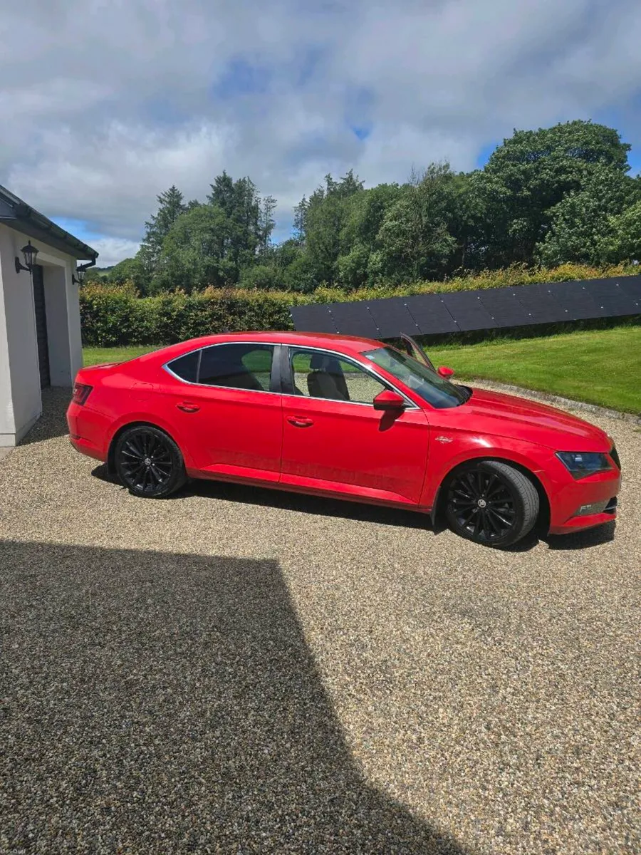 Skoda Superb L&K - Image 1