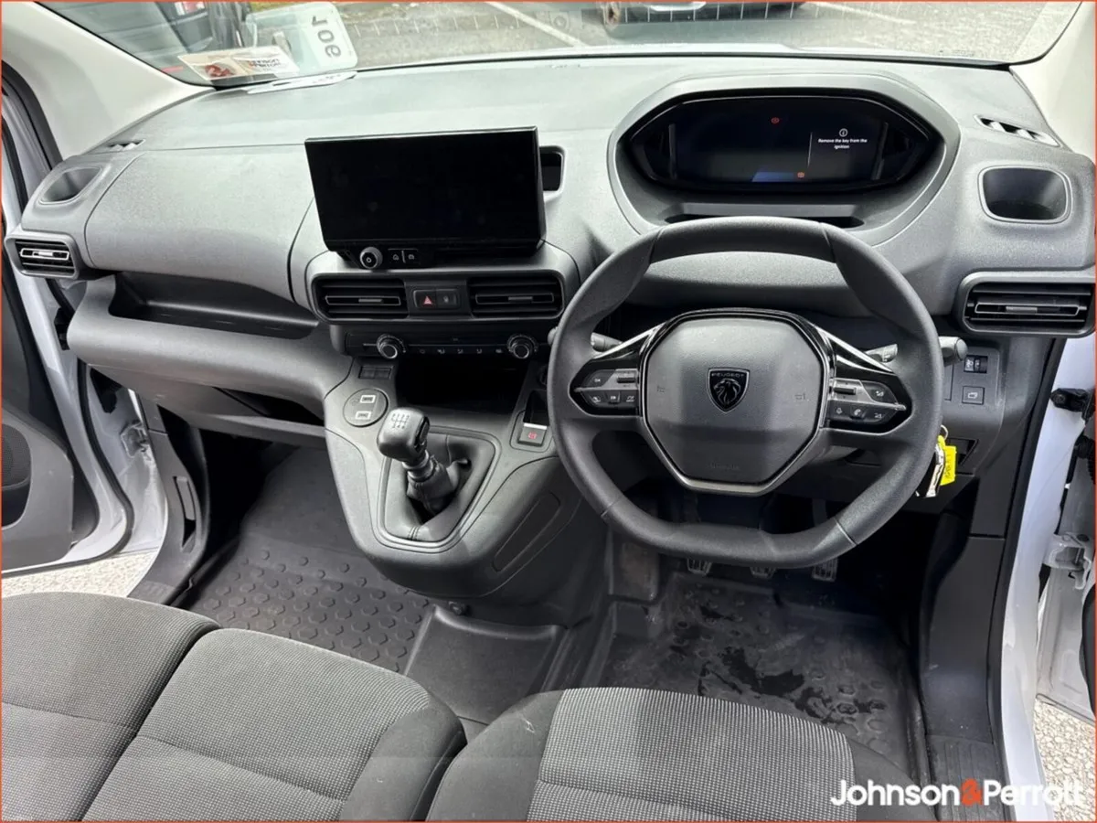 Peugeot Partner PARTNER PRO PLUS1.5 HDI 100 65 - Image 4