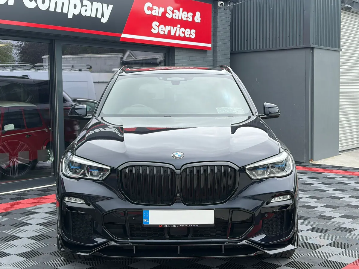 (211) BMW X5 X-Drive45e M-Sport - Image 2
