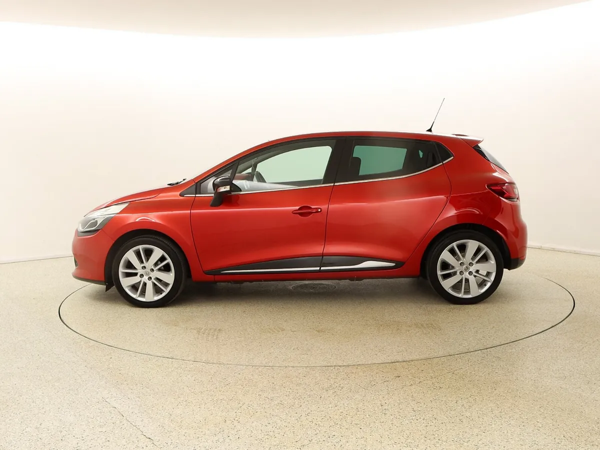 2016 Renault Clio 1.2 Auto Dynamic - Image 4